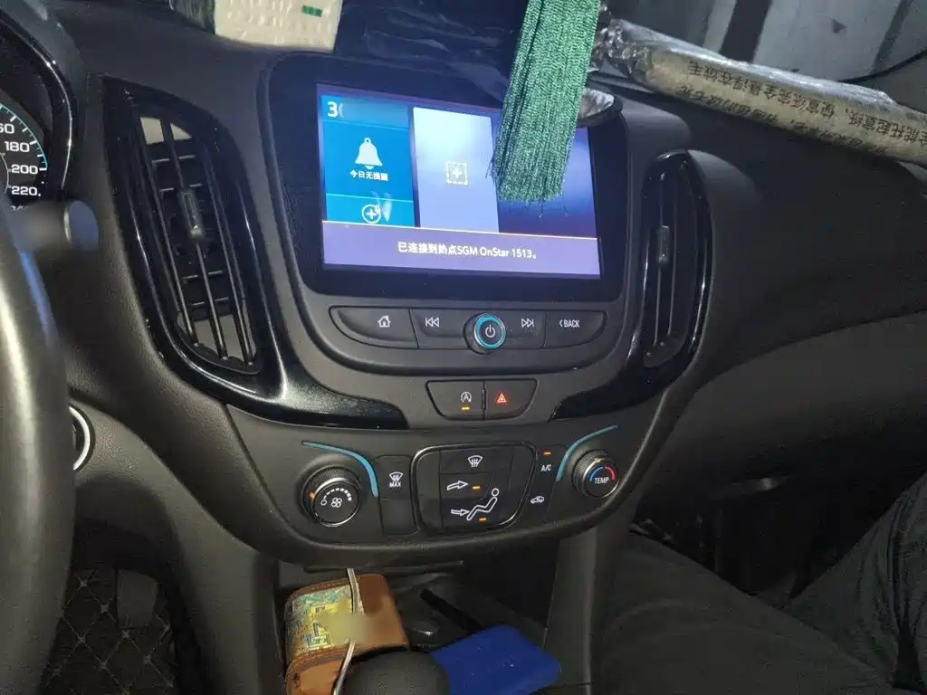 Chevrolet Equinox — миниатюра 6