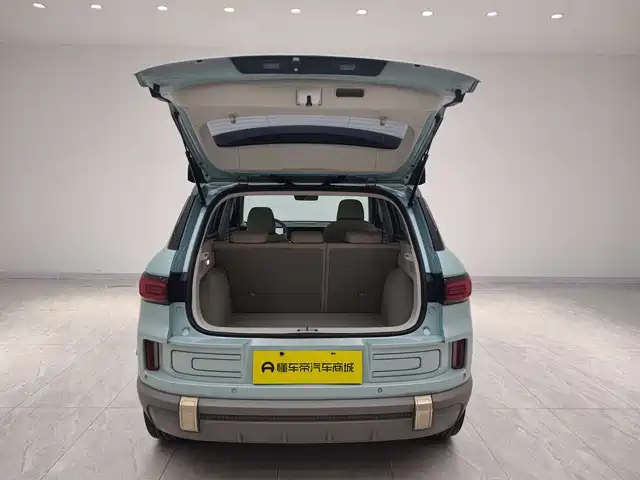 Geely Icon — миниатюра 12