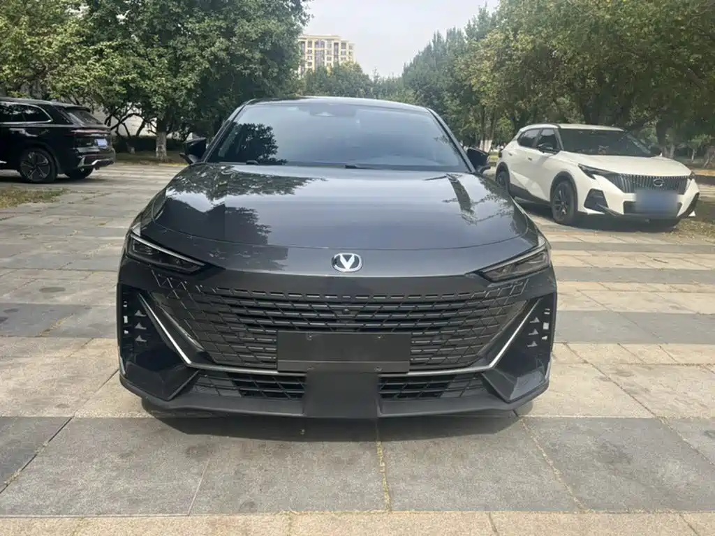 Changan UNI-V — миниатюра 4