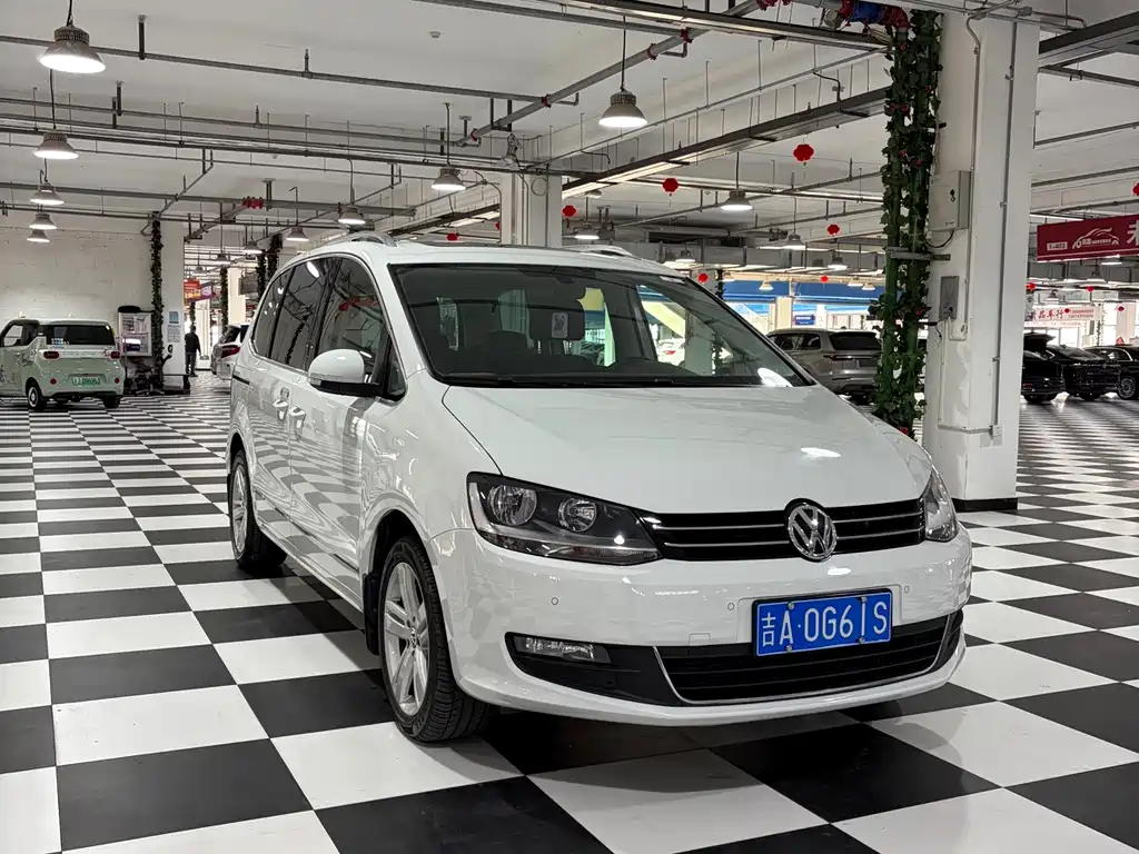 Volkswagen Sharan — миниатюра 3