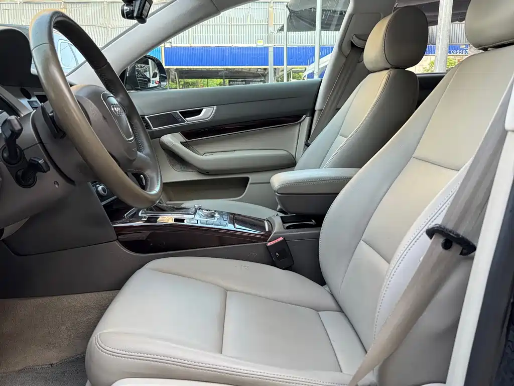 Audi A6L — миниатюра 5