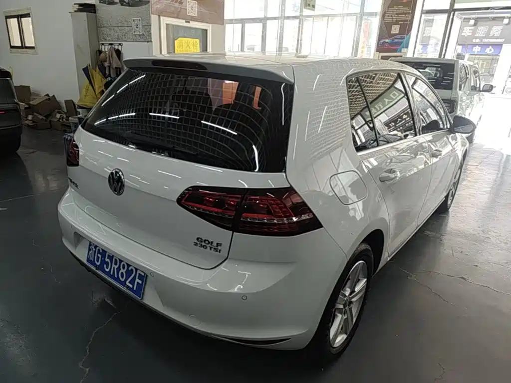 Volkswagen Golf — миниатюра 7