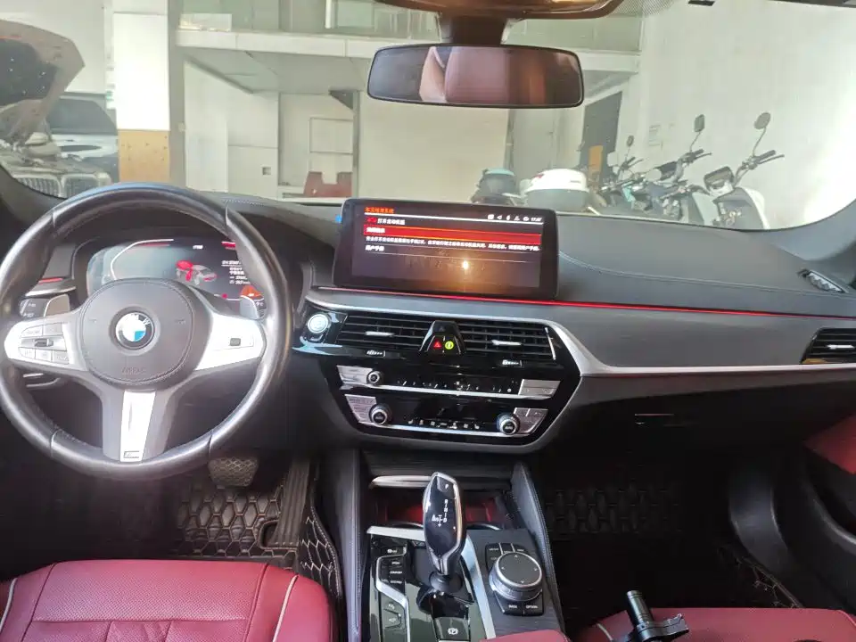 BMW 5 Series — миниатюра 5