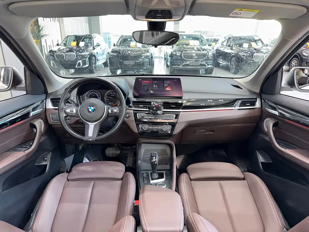 BMW X1 2022 — фото 6