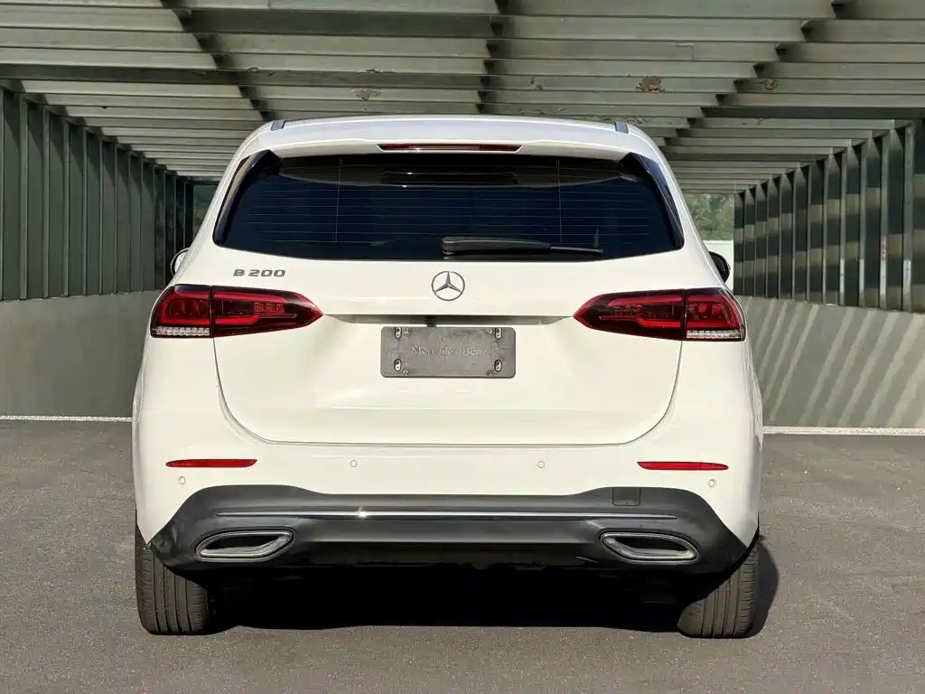 Mercedes-Benz B-Class — миниатюра 7