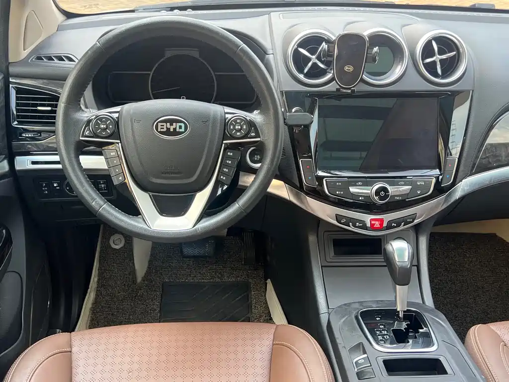 BYD S7 — миниатюра 13