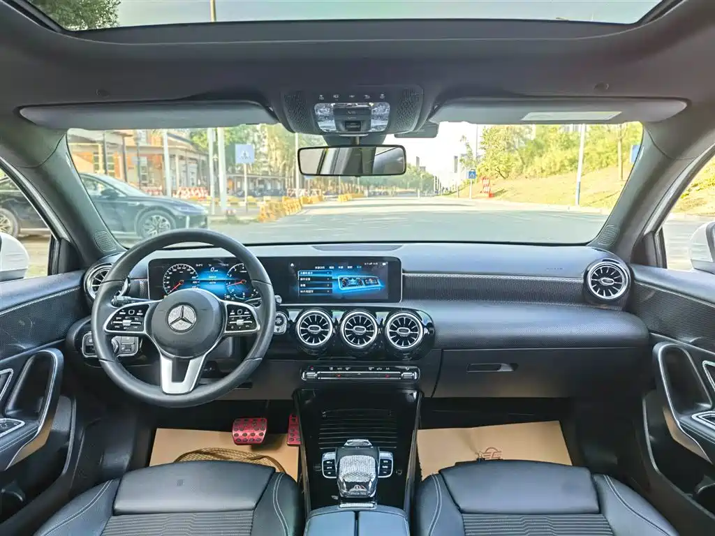 MERCEDES-BENZ A CLASS