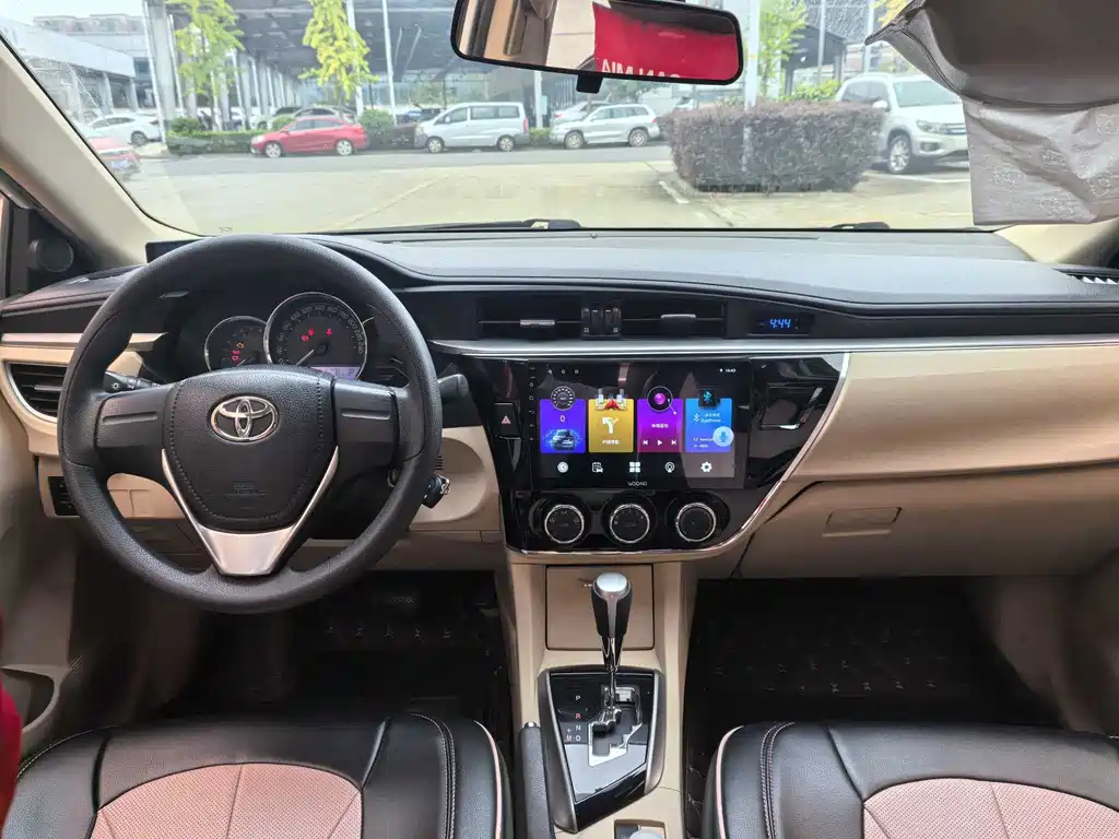Toyota Corolla — миниатюра 8