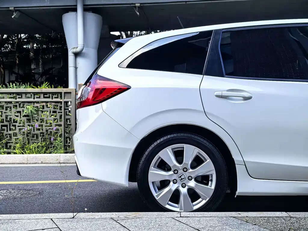 Honda Jade — миниатюра 12