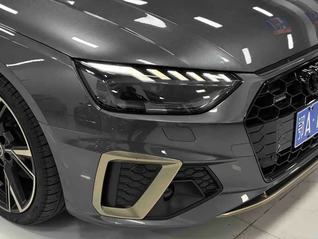 Audi A4L — миниатюра 5