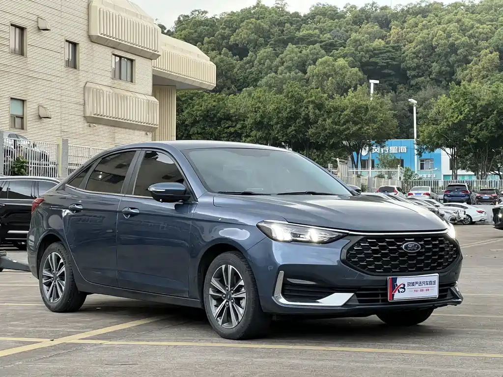 Ford Escort — миниатюра 3