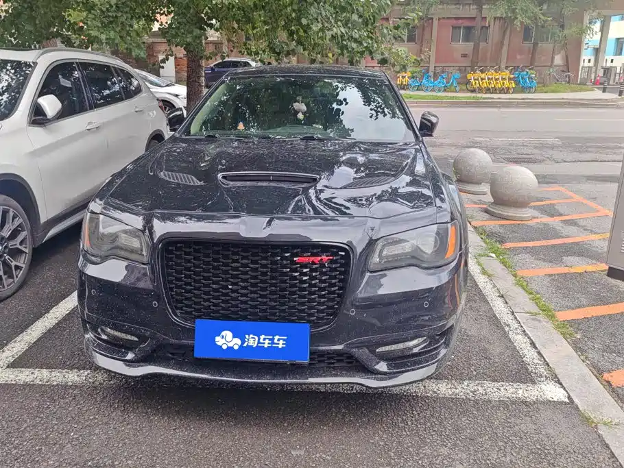 Chrysler 300C — миниатюра 2