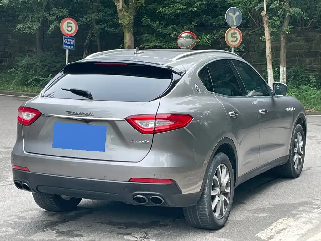 MASERATI LEVANTE