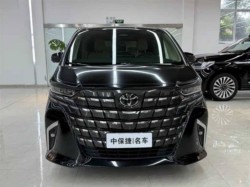 Toyota Alphard 2023 2.5L Luxury