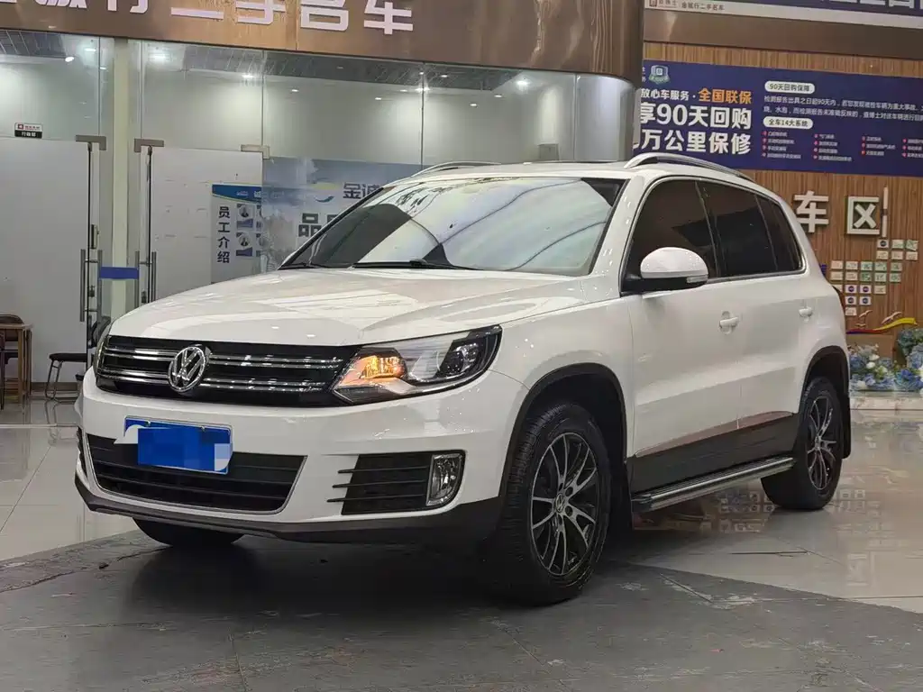 Volkswagen Tiguan — миниатюра 2