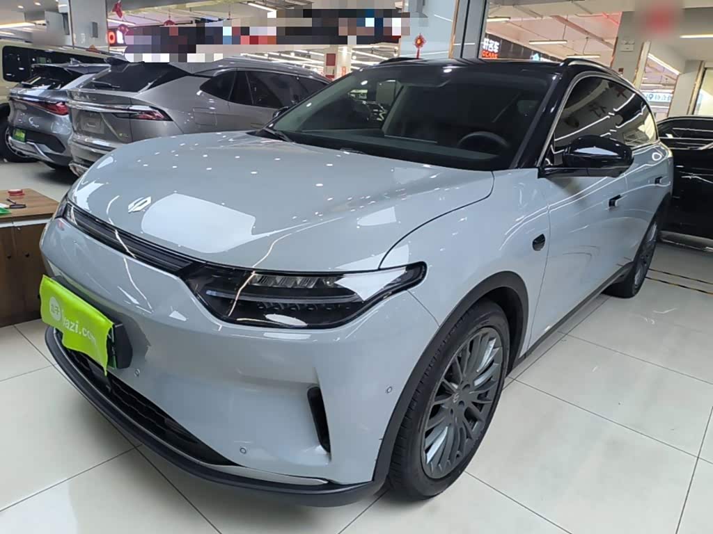 Leapmotor C11