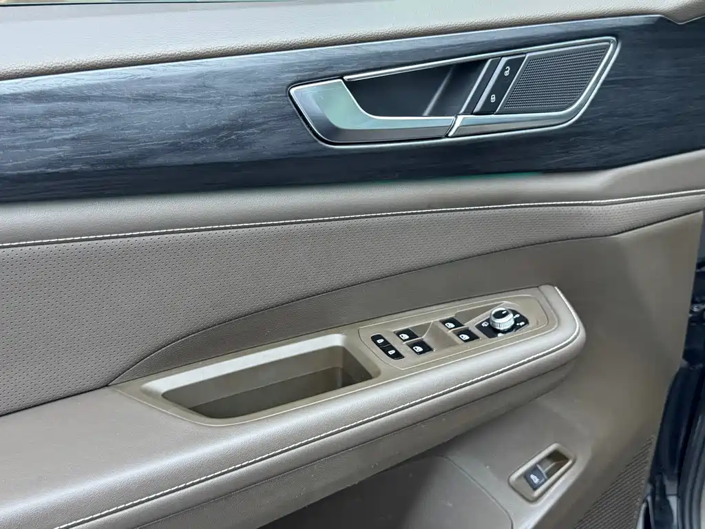 Volkswagen Viloran — миниатюра 4
