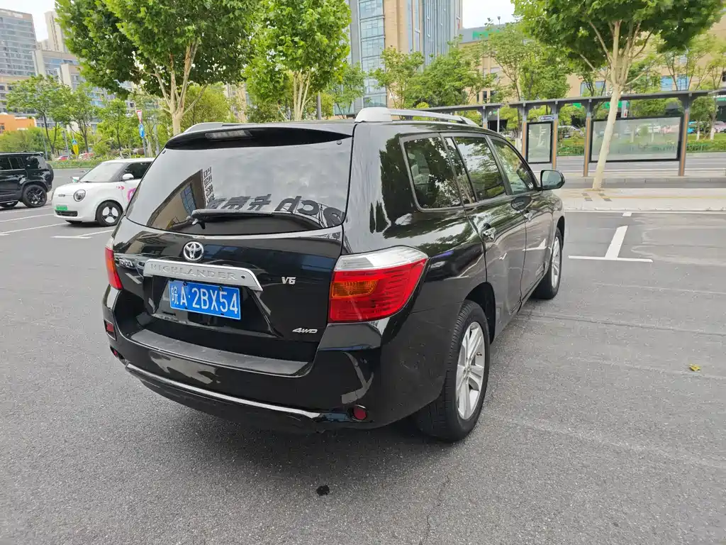 Toyota Highlander 2009 3.5L 7 мест