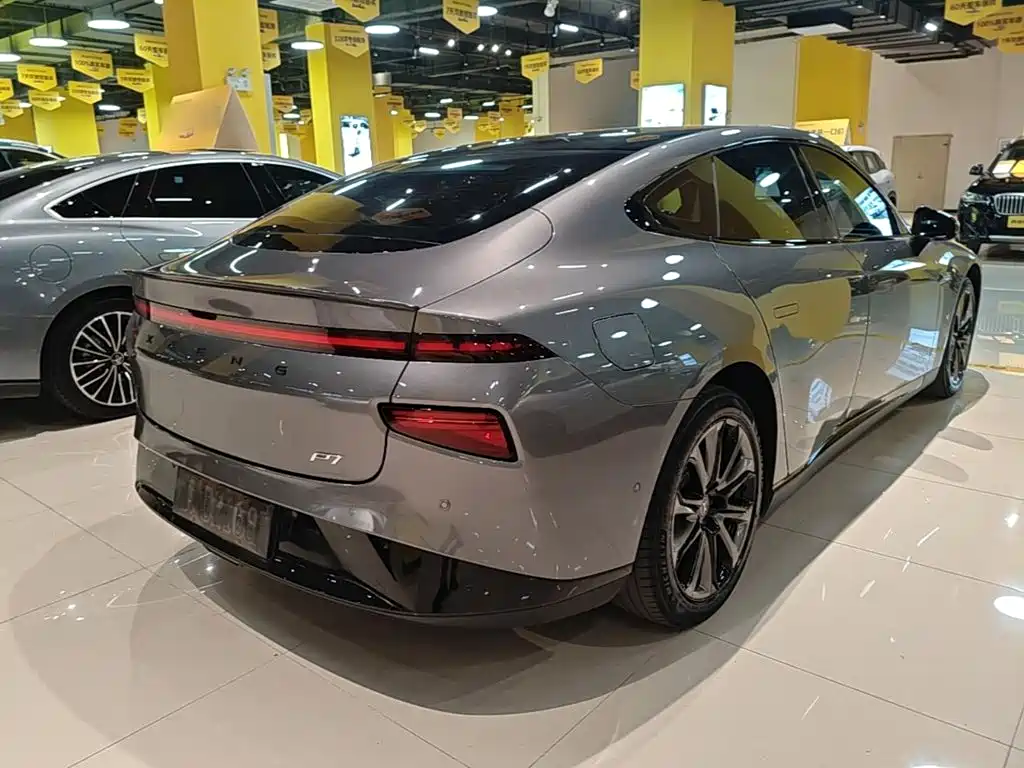 XPeng P7 — миниатюра 7