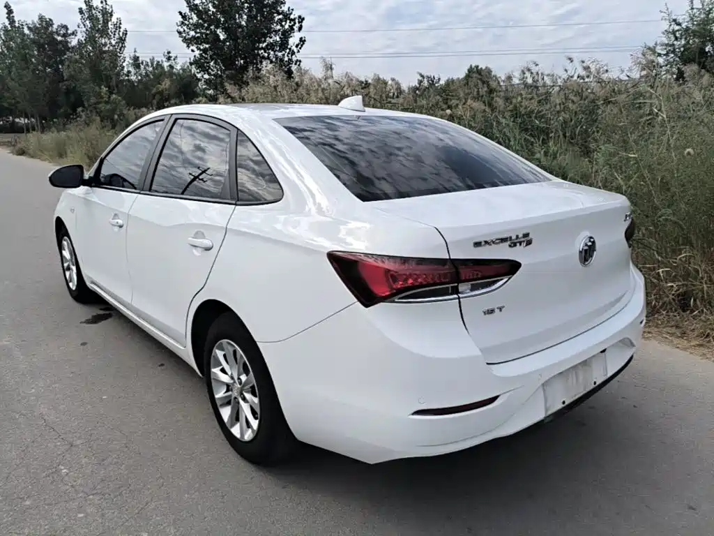 Buick Excelle — миниатюра 5
