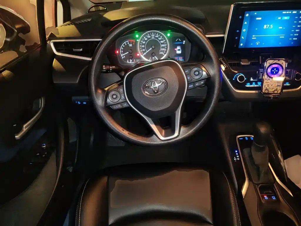 Toyota Corolla — миниатюра 6
