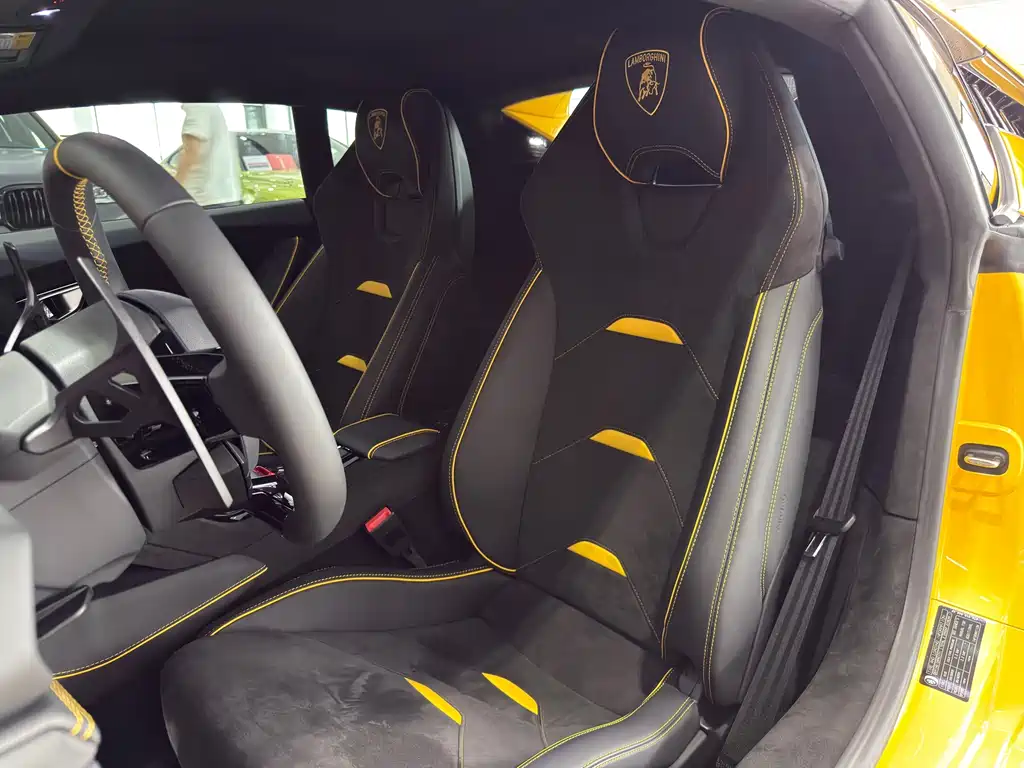 Lamborghini Huracán — миниатюра 6