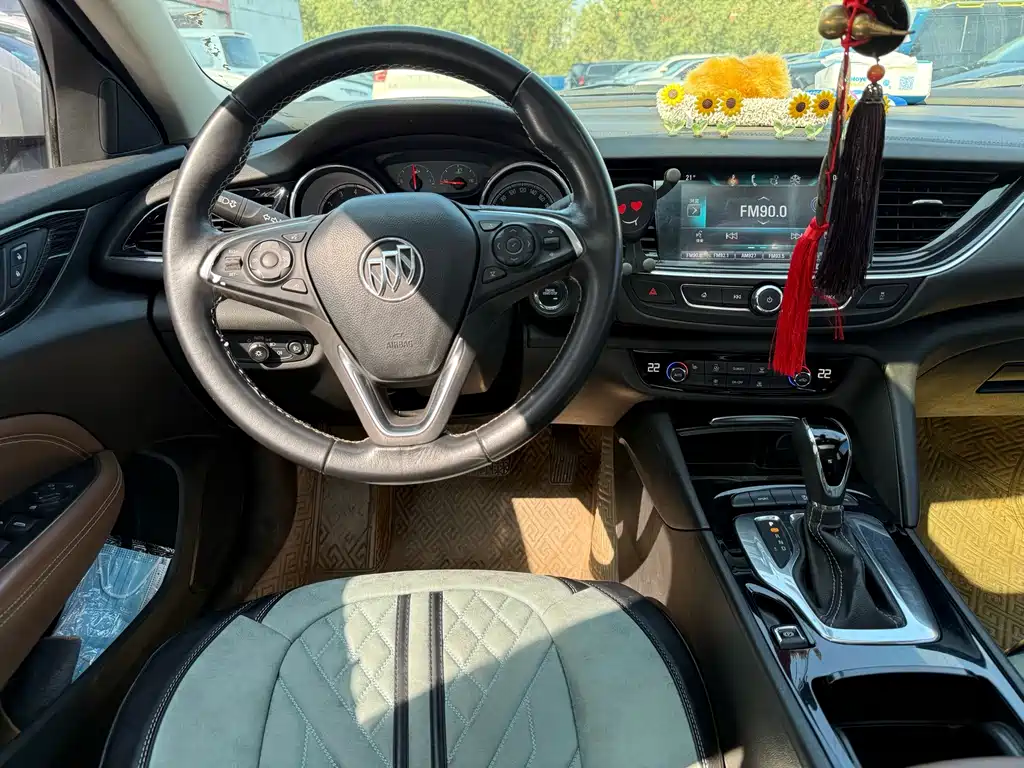 Buick Regal — миниатюра 5