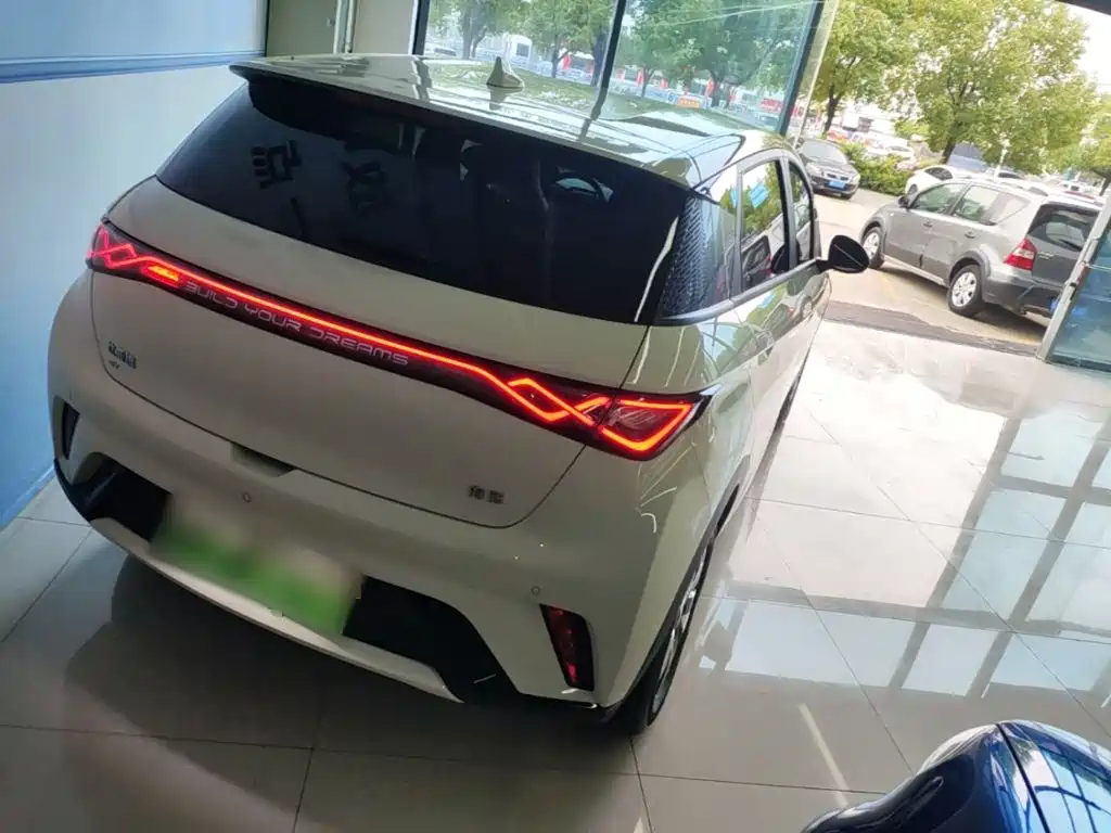 BYD Dolphin 2025 420km Freedom