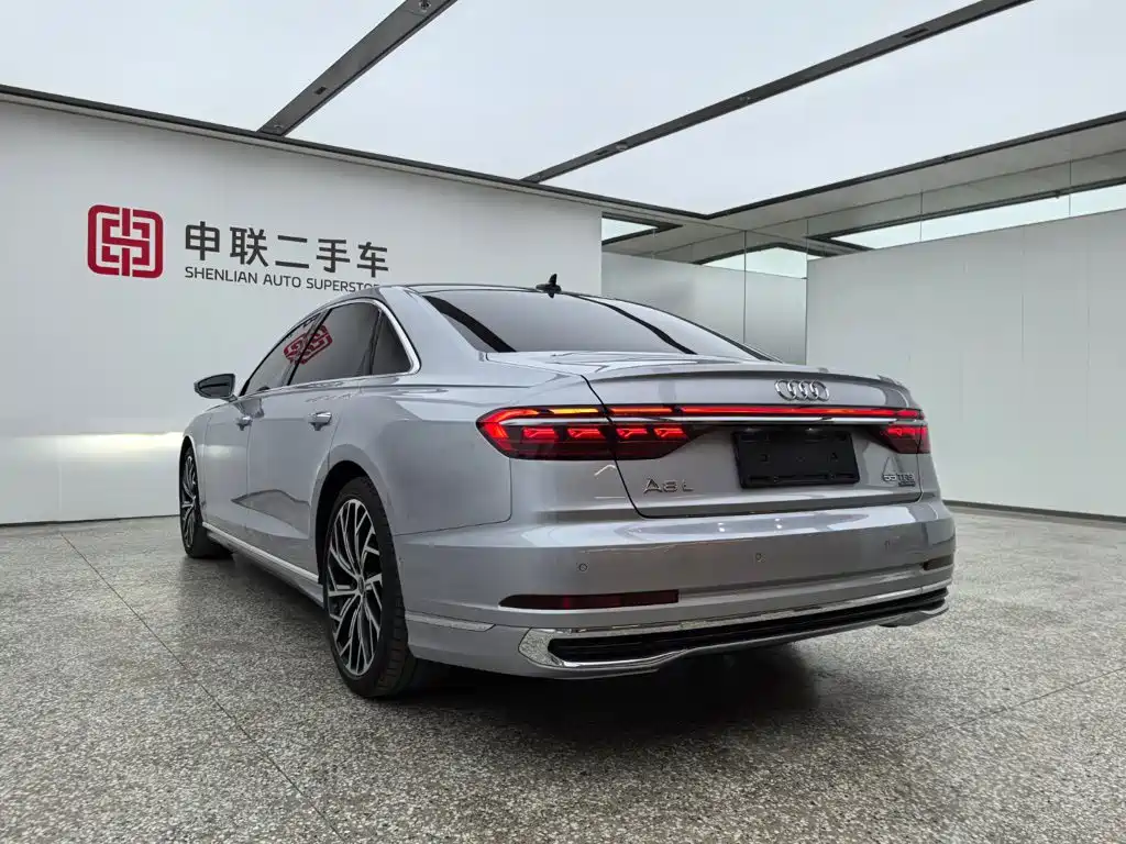 Audi A8 — миниатюра 8