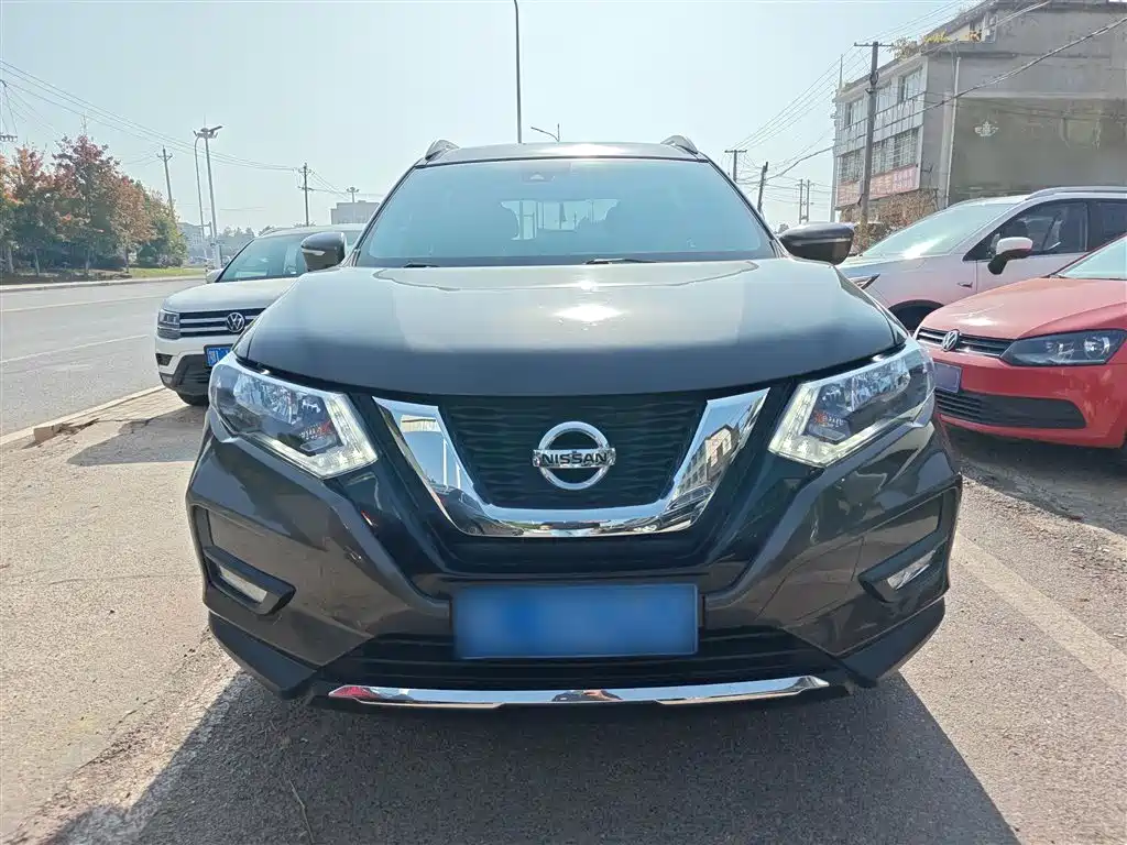 NISSAN QIJUN
