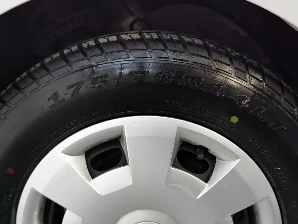 Skoda Rapid — миниатюра 17