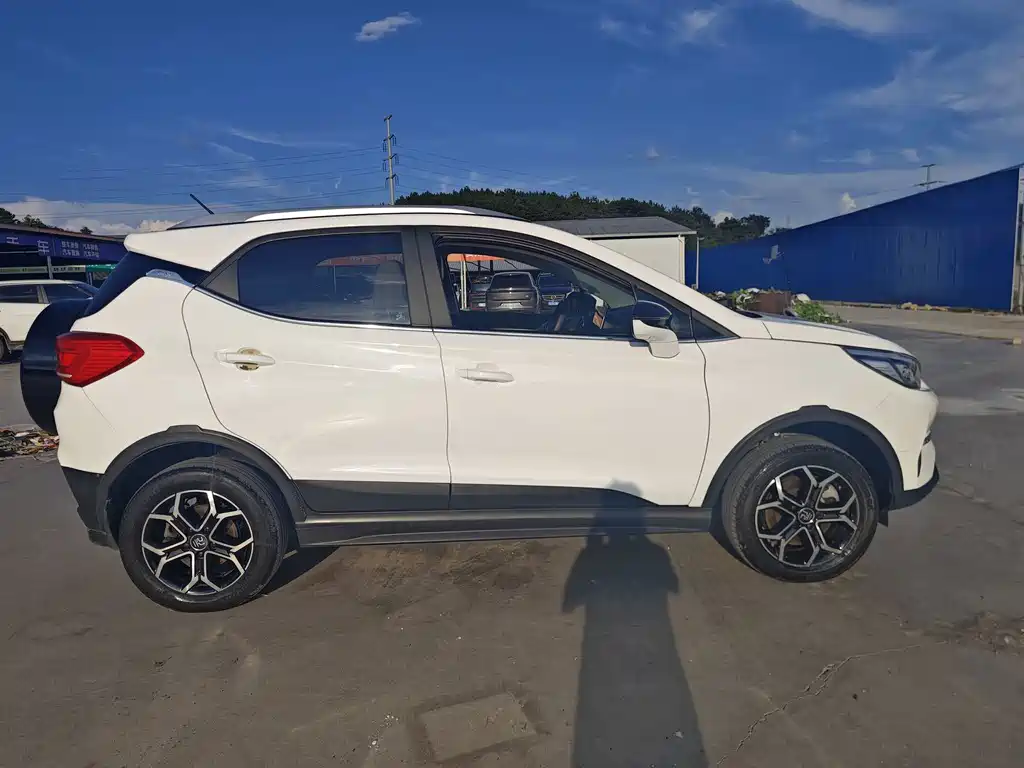 BYD Yuan Pro - фото 8
