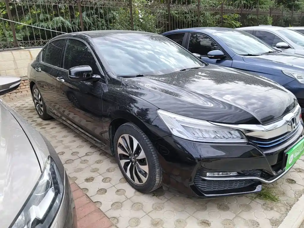 Honda Accord — миниатюра 4