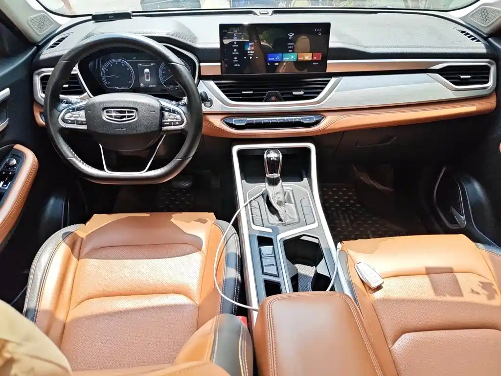 Geely Vision X6 — миниатюра 10