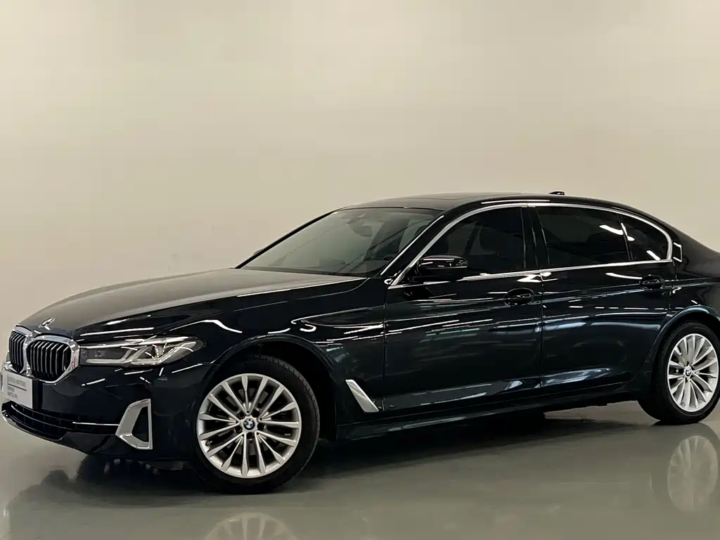 BMW 5 Series 2023