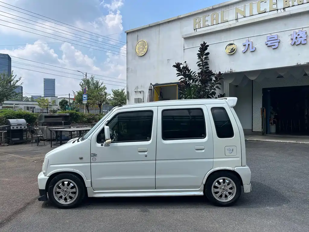 Suzuki Wagon R — миниатюра 8