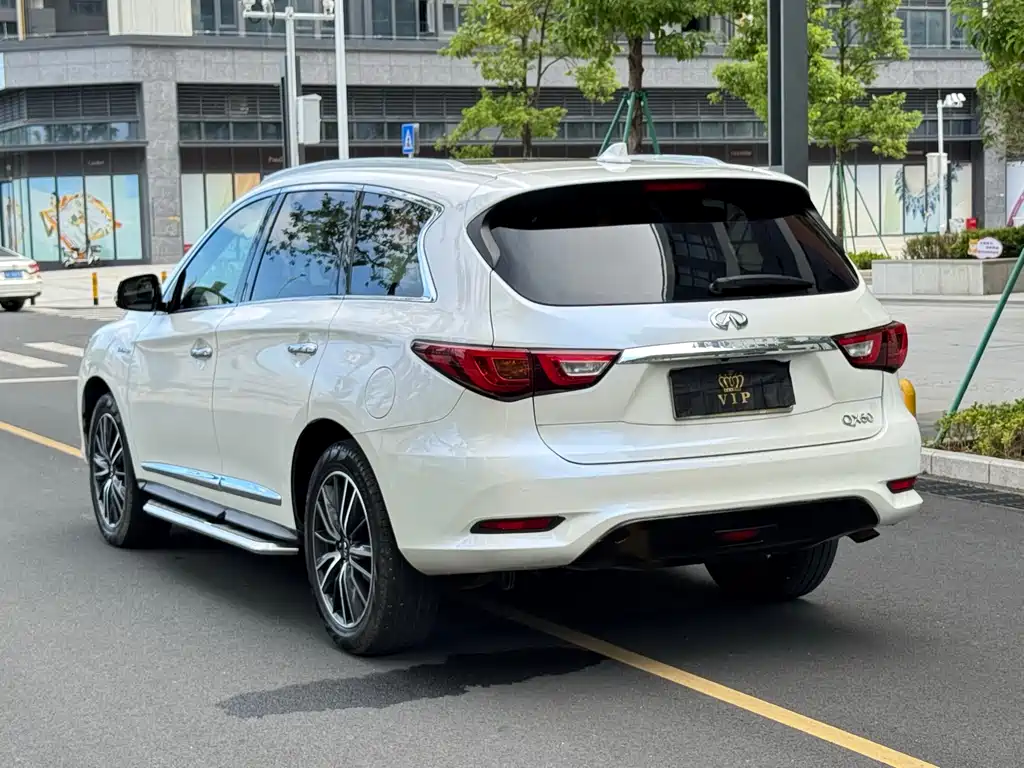 INFINITI  QX60
