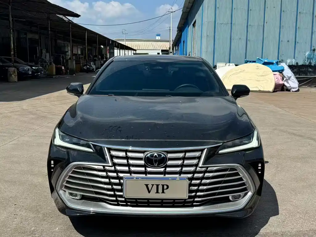 Toyota Avalon — миниатюра 2
