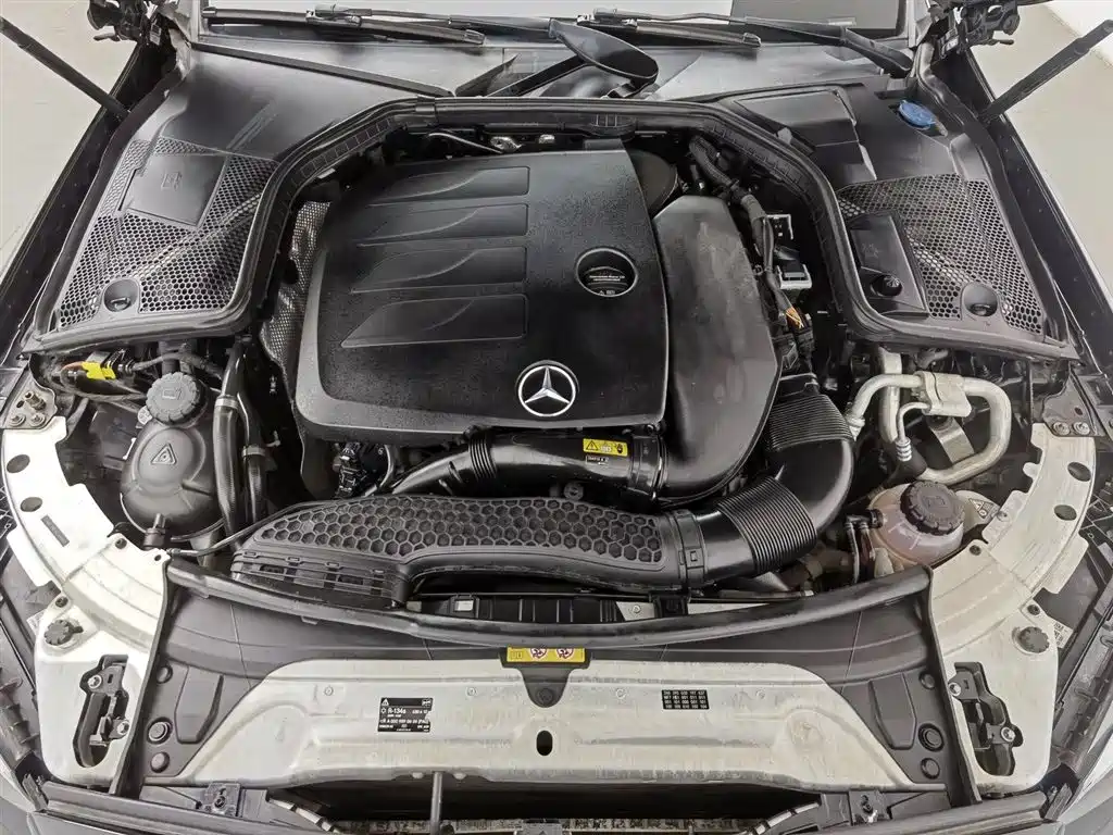 MERCEDES-BENZ C CLASS