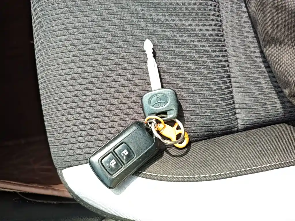 Toyota Yaris L — миниатюра 9
