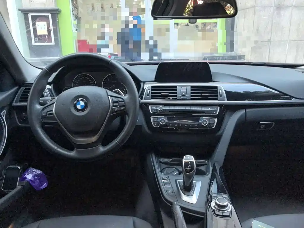 BMW 3 Series — миниатюра 10