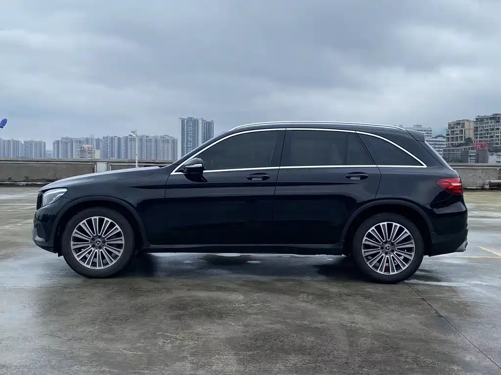Mercedes-Benz GLC 2016 GLC 260 4MATIC