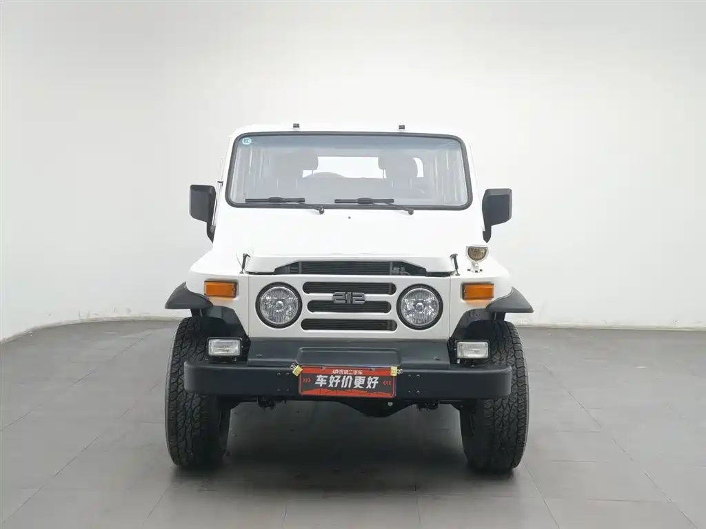 BAIC 212 2023 2.4T MT