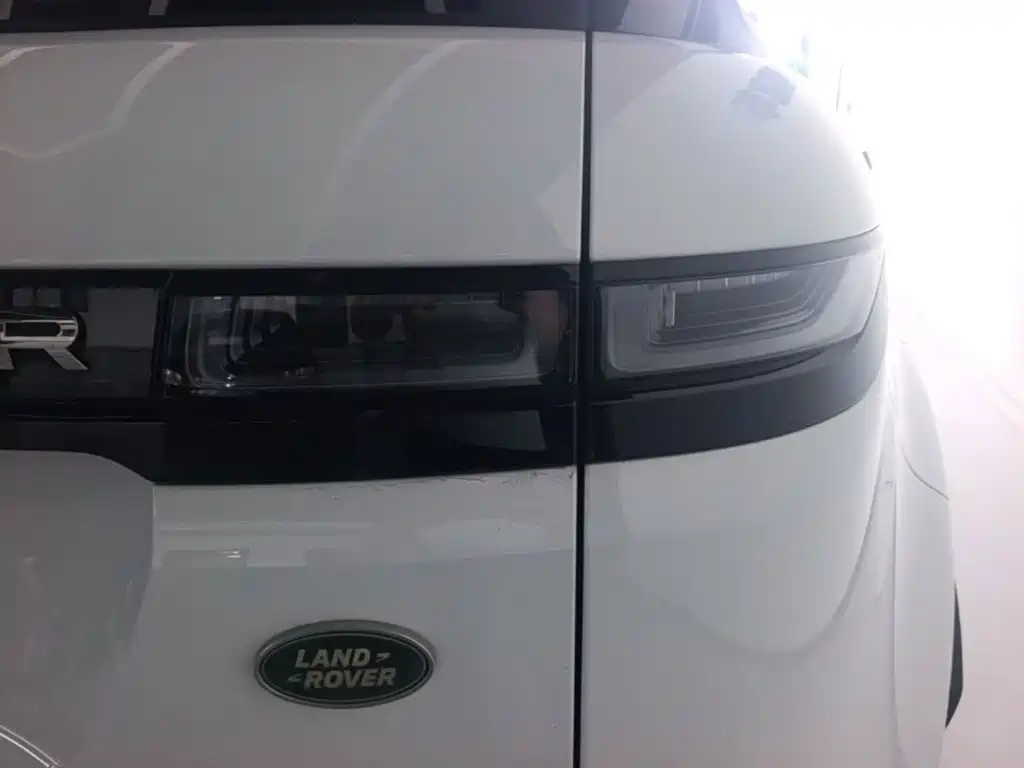 Land Rover Evoque — миниатюра 8