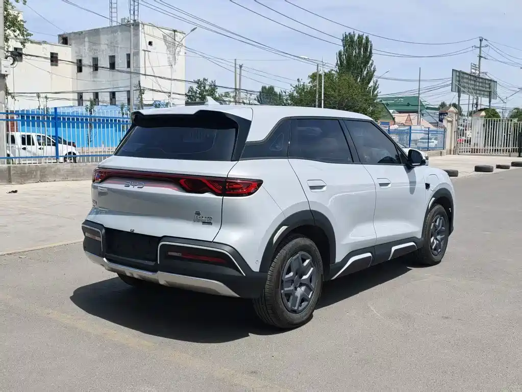 BYD Yuan Up UP 2025 Smart Drive 401KM