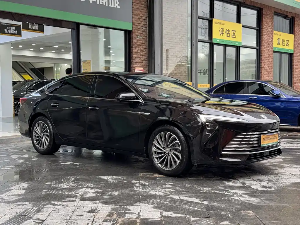 Buick LaCrosse — миниатюра 3