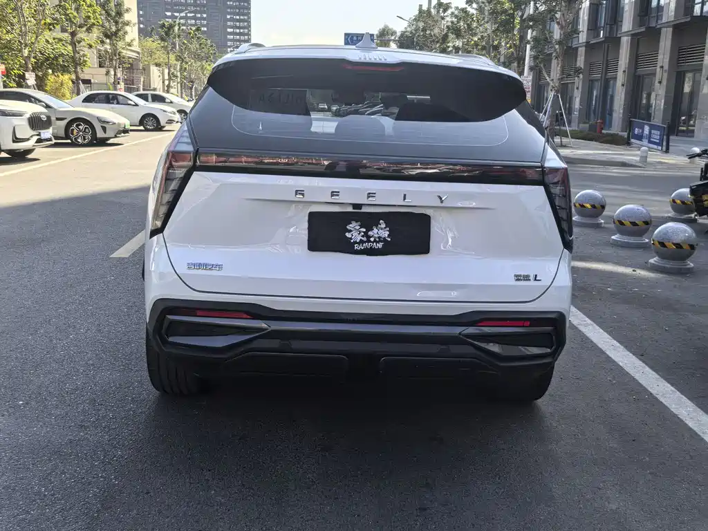 GEELY AUTOMOBILE BOYUE L