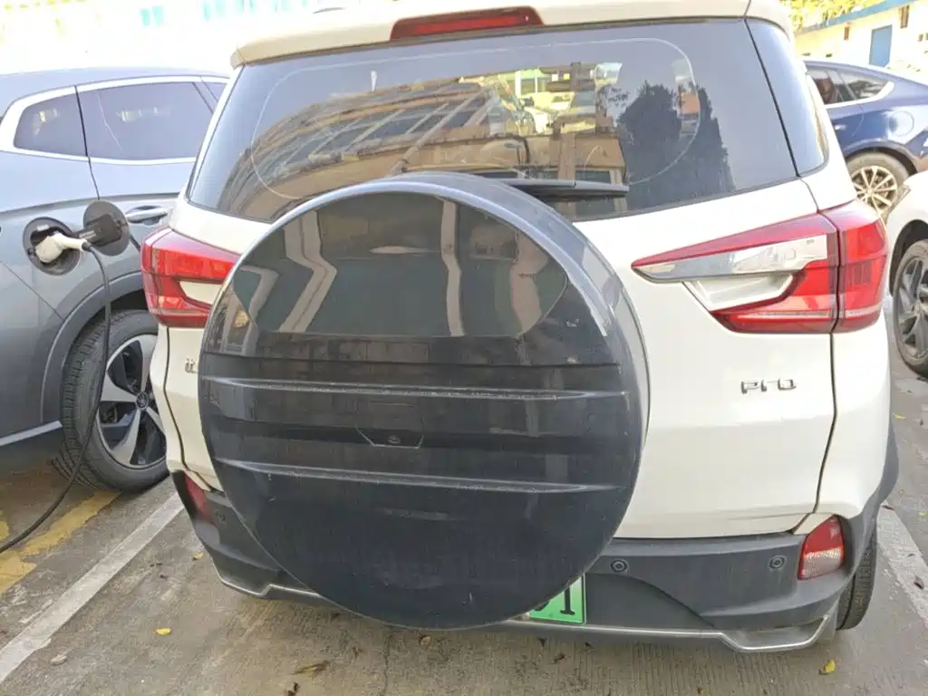 BYD Yuan Pro — миниатюра 6