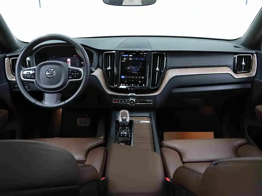 Volvo XC60 — миниатюра 18