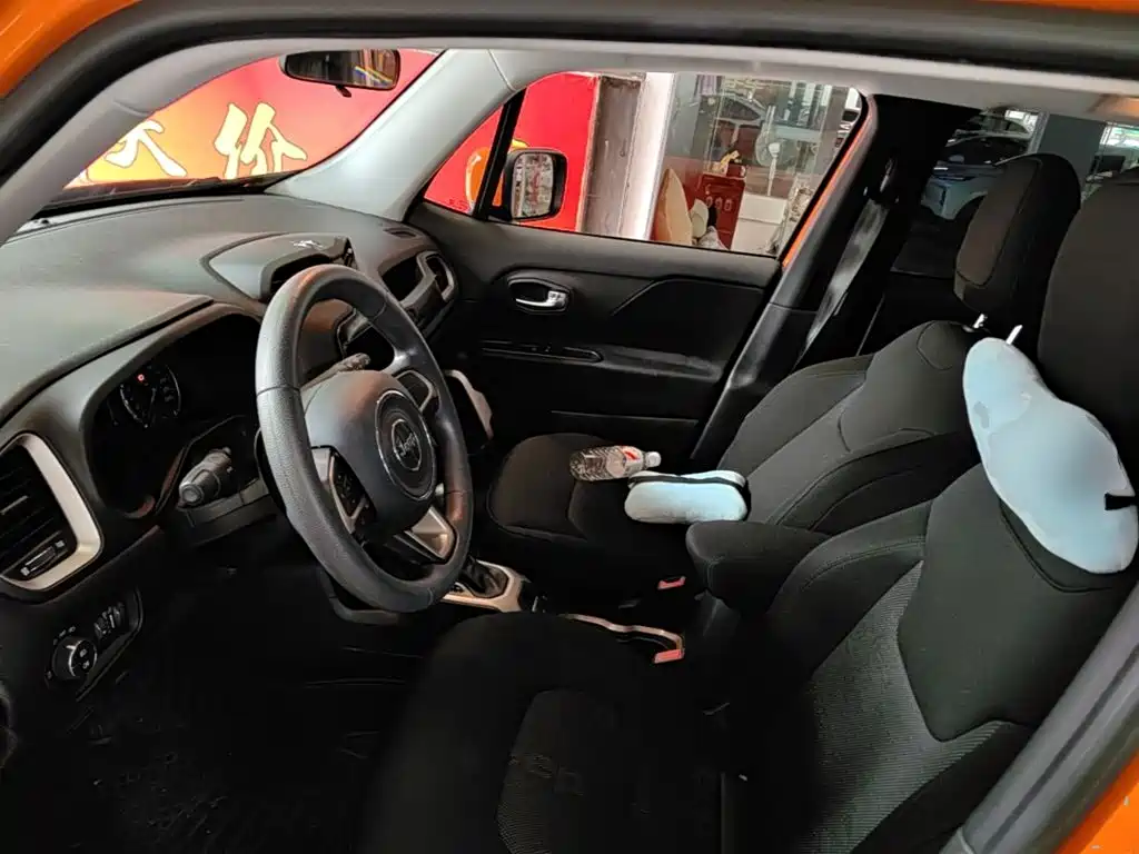 Jeep Renegade — миниатюра 15